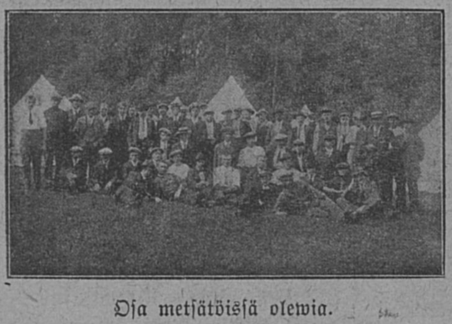 "Osa metsätöissä olewia." Kuva Merimiehen Ystävä -lehdestä 1.12.1917